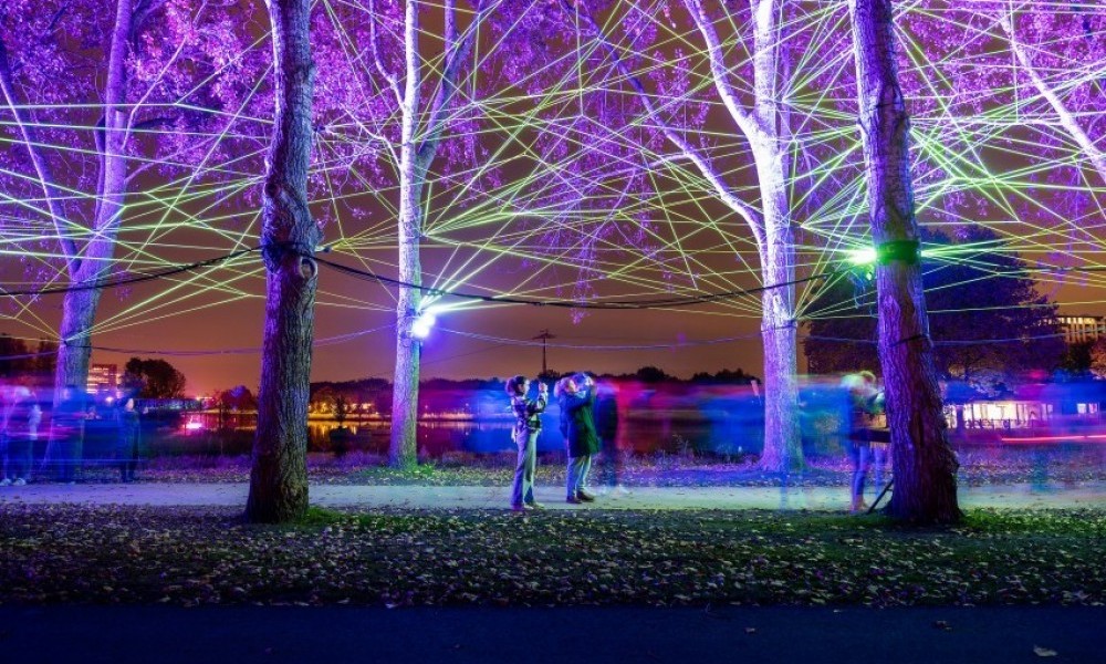 BonteHond ook dit jaar met lichtkunstwerk aanwezig op hert lichtkunstfestival Alluminous 2023